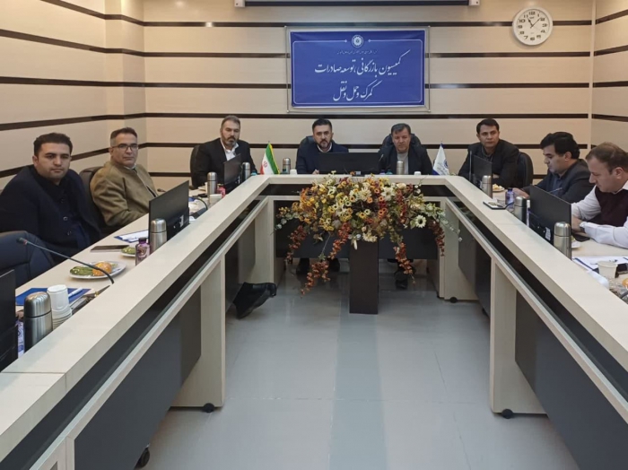 کاهش ارزش پایه صادراتی محصول بادام در صادرات نیز مدنظر است