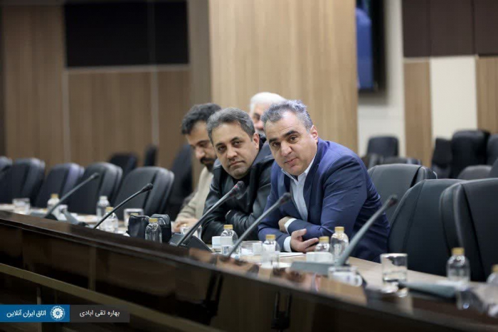 تک نرخی شدن ارز بسیاری از مشکلات صادرات و واردات را حل خواهد کرد