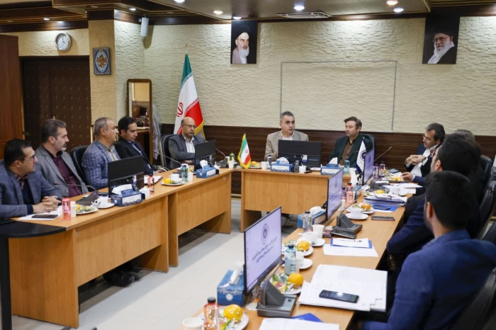 توجه به معرفی مفاخر در برگزاری جشنواره و رویدادهای هنری از اهمیت بالایی برخوردار است