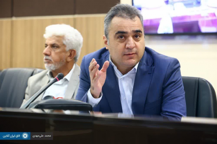 افزایش قیمت دلار باید با اعطای وام به واحدهای تولیدی تا حدودی برطرف شود